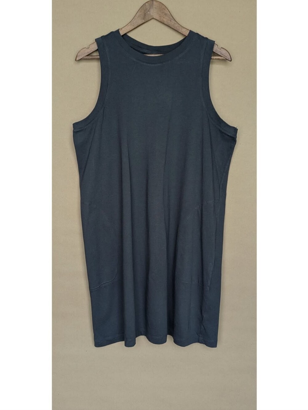 Old Navy Black Shift Dress
